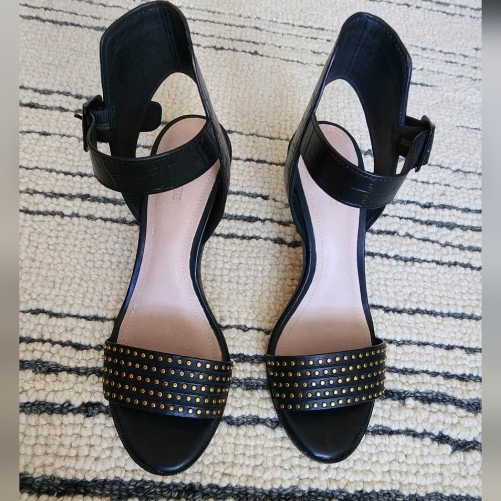 Pour la Victoire heeled sandals size 7